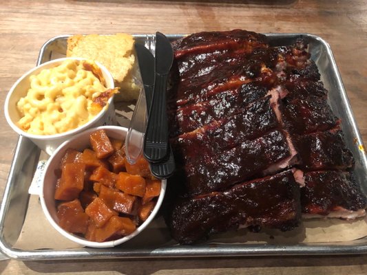Black Hog BBQ & Bar by null