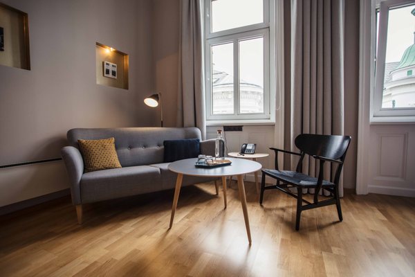 Hotel Rathaus Wein & Design Wien by null