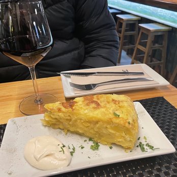 El Sur - Tortilla De Patatas - Tapas Bars Near Me - Madrid, M