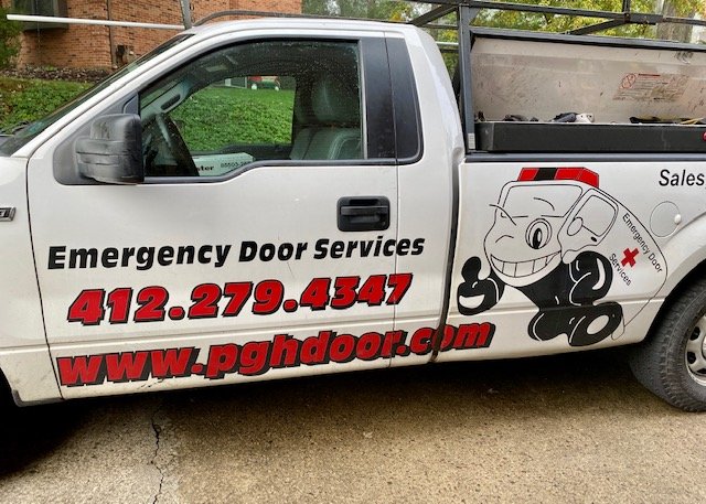 Emergency Door Services - Garage Door Contractor in Oakdale, PA