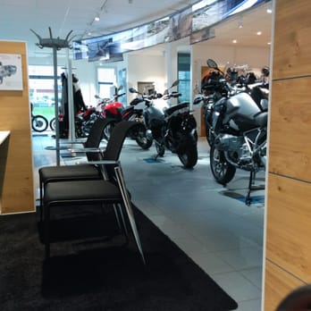 Manfred Senger - Mal wieder warten... - Motorcycle Dealers Near Me - Rüsselsheim, HE Manfred Senger - Mal wieder warten... - Motorcycle Dealers Near Me - Rüsselsheim, HE