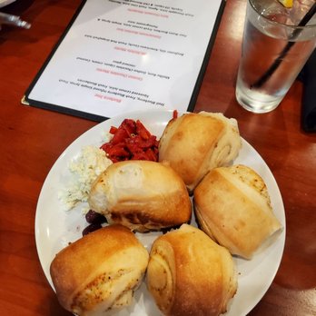 Stephano's Ristorante - Outstanding bread - Italian Near Me - Fishkill, New York