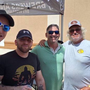 Pints N' Paws - Festivals Near Me - Sanford, Florida