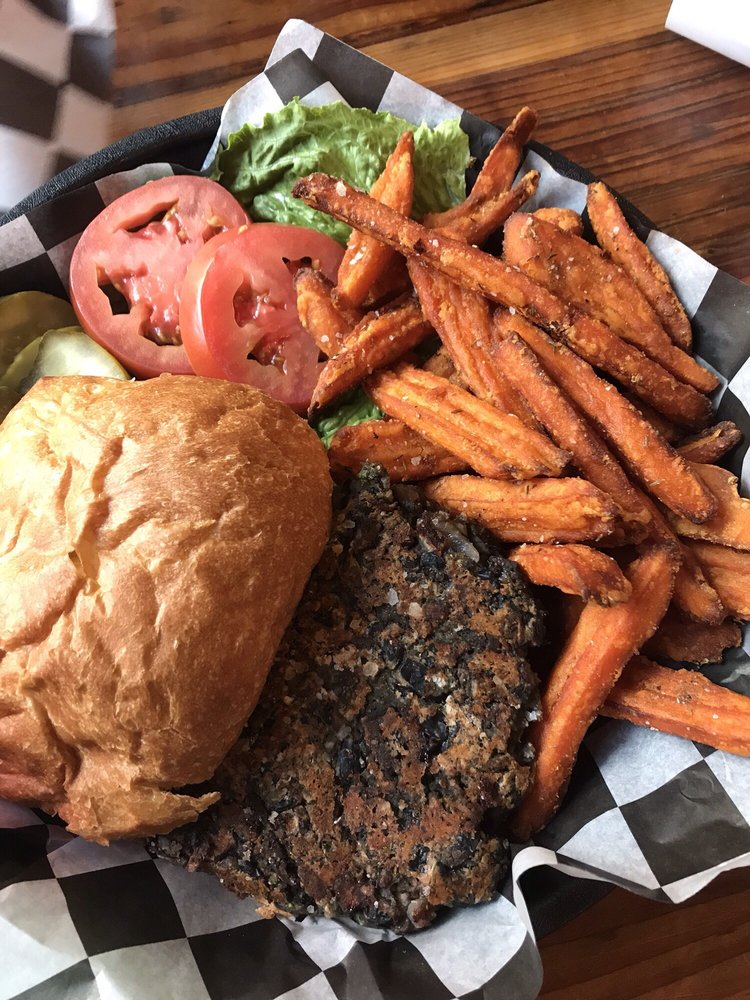 MANGO’S MOUNTAIN GRILL 91 Photos & 85 Reviews Bars 166 1/2 Eagle