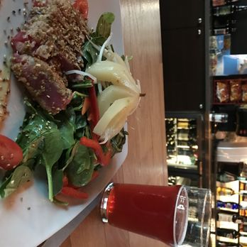 Le Balthazar Centropolis - Salade Tataki De Thon - Brewpubs Near Me - Laval, Quebec Le Balthazar Centropolis - Salade Tataki De Thon - Brewpubs Near Me - Laval, Quebec