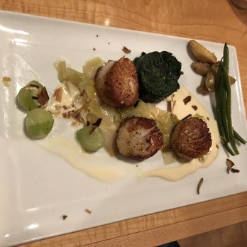 SKADI - Scallops - Modern European Near Me - Mammoth Lakes, California SKADI - Scallops - Modern European Near Me - Mammoth Lakes, California