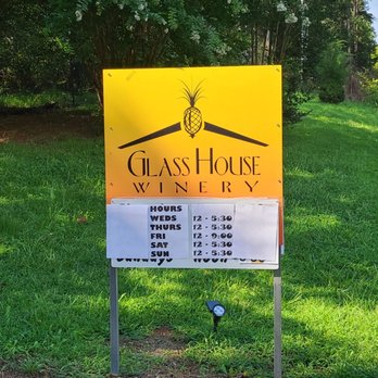 Glass House Winery - Street Signage - Wineries Near Me - Free Union, Virginia Glass House Winery - Street Signage - Wineries Near Me - Free Union, Virginia