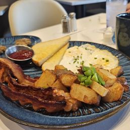 Early Bird Breakfast
