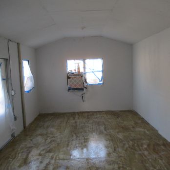 Shed Garage Door Services - Garage Door Services Near Me - Pleasanton, Florida