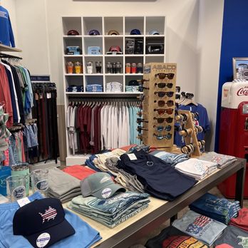 Southern Tide - Southern tide wall - Men's Clothing Near Me - Naples, Florida Southern Tide - Southern tide wall - Men's Clothing Near Me - Naples, Florida