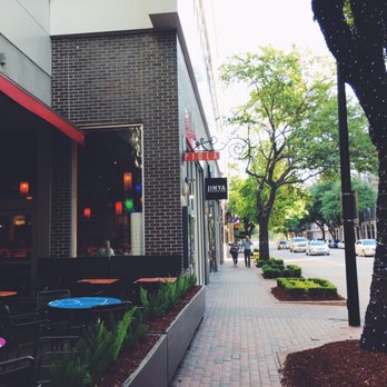 Piola - Outside view - Pizza Near Me - Houston, Texas