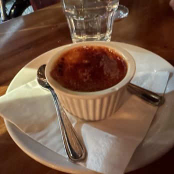 La Palette - Crème Brûlée. - French Near Me - Toronto, Ontario La Palette - Crème Brûlée. - French Near Me - Toronto, Ontario