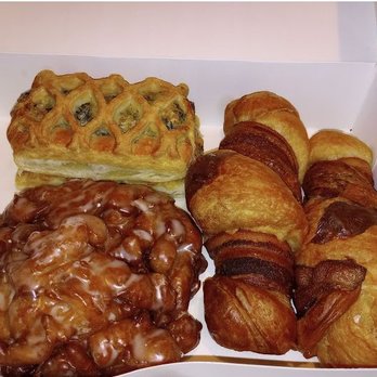 Bonnie's Donuts - Donuts Near Me - League City, Texas Bonnie's Donuts - Donuts Near Me - League City, Texas