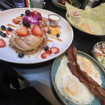 Tacos & Beer Mi Lindo Mexico - Conchita French Toast with eggs and bacon - Mexican Near Me - Temecula, California