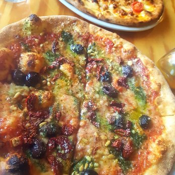 Pizzeria Geppetto - Pizza Near Me - Montreal, Quebec