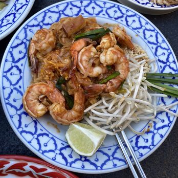 Pineapple Thai - Pad Thai - Thai Near Me - Cupertino, California