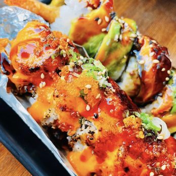 Domo - Domo Roll Dragon Roll - Sushi Bars Near Me - San Francisco, California