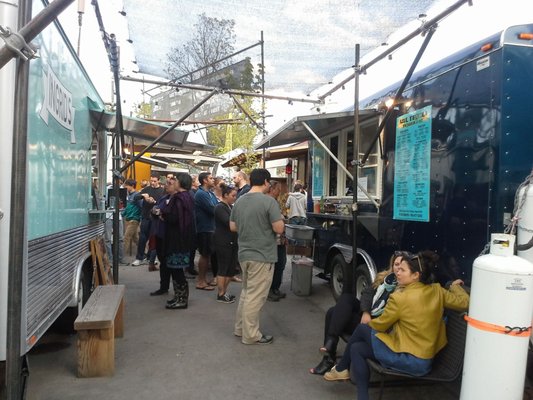 Azul Tequila Taqueria by null