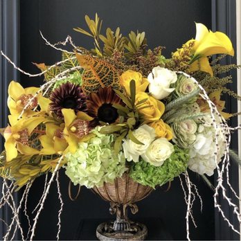 The Dezign Shop - Florists Near Me - Glendale, California