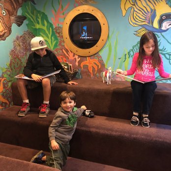 J Mark Bayless, DMD - Our cozy waiting room for the kids. - Pediatric Dentists Near Me - Monterey, California J Mark Bayless, DMD - Our cozy waiting room for the kids. - Pediatric Dentists Near Me - Monterey, California