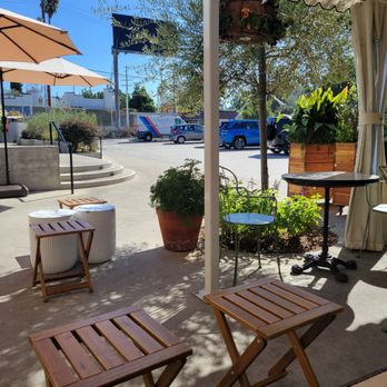 Fondry - Cafes Near Me - Los Angeles, California