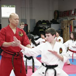 Bellevue Martial Arts Academy - Teaching Traditional Taekwondo to young students develops strong minds, body and character.