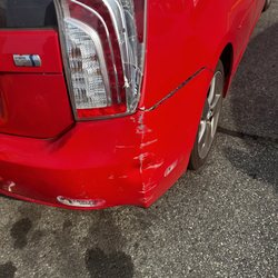 Ernie's Auto Body Shop