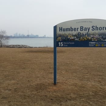 Humber Bay Shores Park - Dog Parks Near Me - Toronto, Ontario