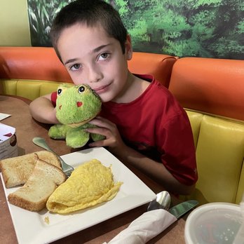 Sunnyside Breakfast Lounge - Kid's omelet. - Breakfast & Brunch Near Me - Mesa, Arizona