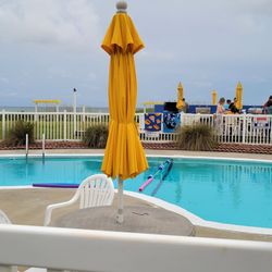 Seahawk Inn & Villas