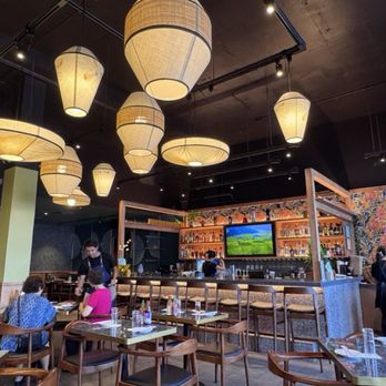 Chao - Inside - Asian Fusion Near Me - Honolulu, Hawaii