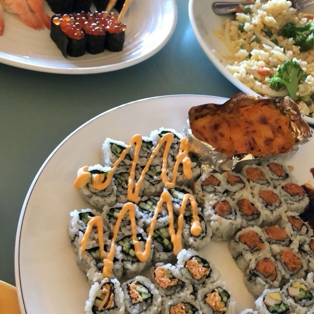 Dancing Roll - Past portion sizes. Decent and expected for price. - Sushi Bars Near Me - West Chester, Ohio Dancing Roll - Past portion sizes. Decent and expected for price. - Sushi Bars Near Me - West Chester, Ohio