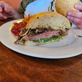 Brezo Restaurant - Tri-tip Sandwich cut open; Sept 2024 - Breakfast & Brunch Near Me - Albany, California