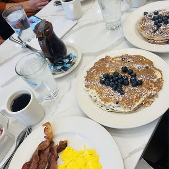 Nookies on Wells - Sweet and savory - Breakfast & Brunch Near Me - Chicago, Illinois Nookies on Wells - Sweet and savory - Breakfast & Brunch Near Me - Chicago, Illinois