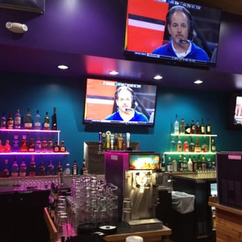 Serranos - Full bar with 13 flat screens for the sports fanatics - Tex-Mex Near Me - Cedar Park, Texas Serranos - Full bar with 13 flat screens for the sports fanatics - Tex-Mex Near Me - Cedar Park, Texas