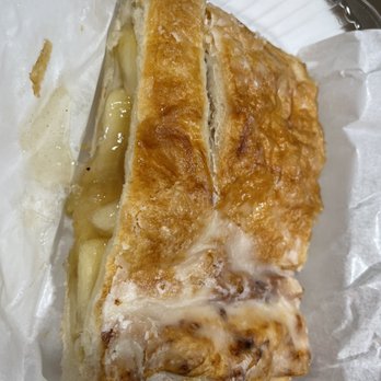 Heidelberg Haus - Apple Strudel - Bakeries Near Me - Indianapolis, Indiana
