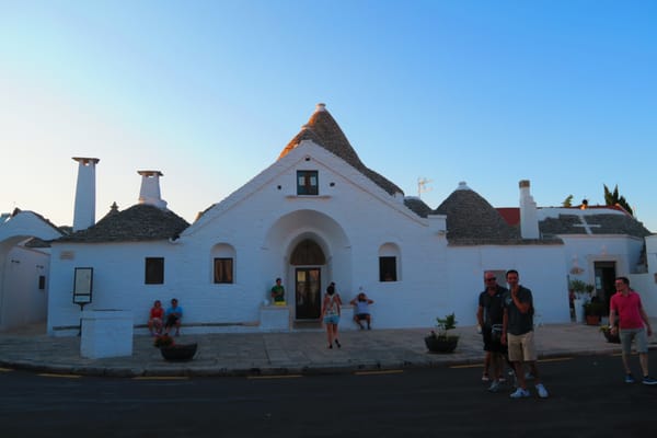 Trullo Sovrano by null