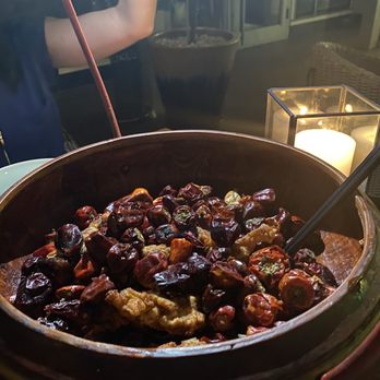 Hutong - The red lantern - soft shell crab inside a pot of dried peppers - Chinese Near Me - Miami, Florida
