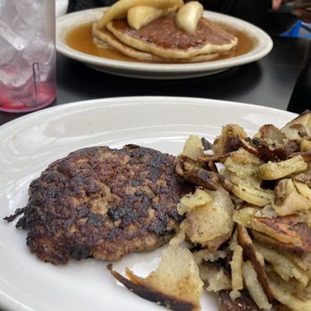 Ria's Bluebird - Skillet Potatoes and Homemade Sausage Patty - Southern Near Me - Atlanta, Georgia Ria's Bluebird - Skillet Potatoes and Homemade Sausage Patty - Southern Near Me - Atlanta, Georgia