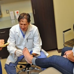 Advanced Injury Care Clinic - Podiatrist office