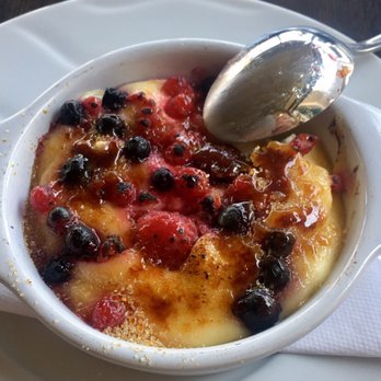 Babord et Tribord - Fruit tart - French Near Me - Cannes, 06 Babord et Tribord - Fruit tart - French Near Me - Cannes, 06