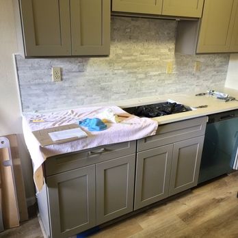 Cotfort Construction and Remodeling - Backsplash - General Contractors Near Me - Campbell, California Cotfort Construction and Remodeling - Backsplash - General Contractors Near Me - Campbell, California