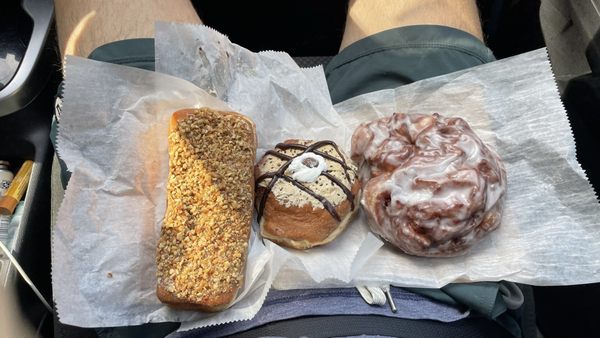 Sandy's Donuts by null
