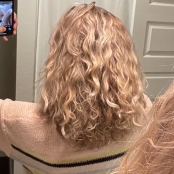 Spoleti Salon - After - Blow Dry/Out Services Near Me - Austin, Texas