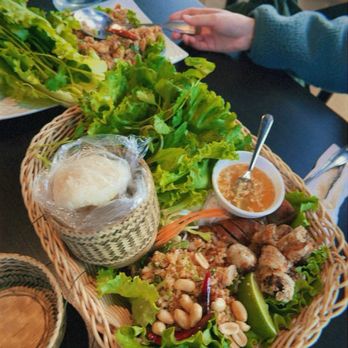 The Saap Avenue - Lao Appetizer Platter - Laotian Near Me - Oakland, California