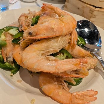 Dim Sum Asian Bistro - Peppercorn shrimp (huge - more like prawns!) - Dim Sum Near Me - Grandview Heights, Ohio Dim Sum Asian Bistro - Peppercorn shrimp (huge - more like prawns!) - Dim Sum Near Me - Grandview Heights, Ohio