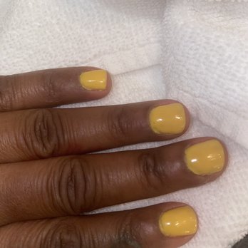 Artistic Nails Spa - Nail Salons Near Me - Lahaina, Hawaii