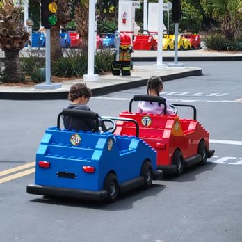 A Positive Driving Experience - APDEDS spends the day at the Legoland Driving School. Training driver's of the future. - Driving Schools Near Me A Positive Driving Experience - APDEDS spends the day at the Legoland Driving School. Training driver's of the future. - Driving Schools Near Me