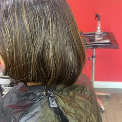 Canvas By Bushra Beauty Salon - Bob haircut