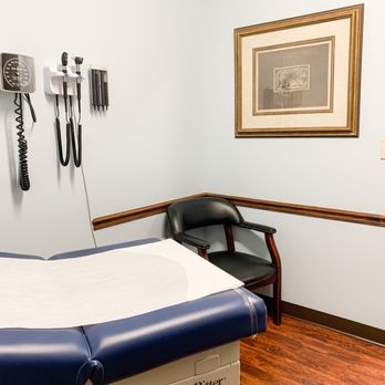 Mark Rogovin, DO, FAAFP - Exam Room - Family Practice Near Me - Boynton Beach, Florida Mark Rogovin, DO, FAAFP - Exam Room - Family Practice Near Me - Boynton Beach, Florida